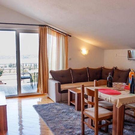 Apartmani Petar Тиват Екстер'єр фото