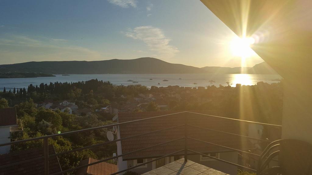Apartmani Petar Тиват Екстер'єр фото