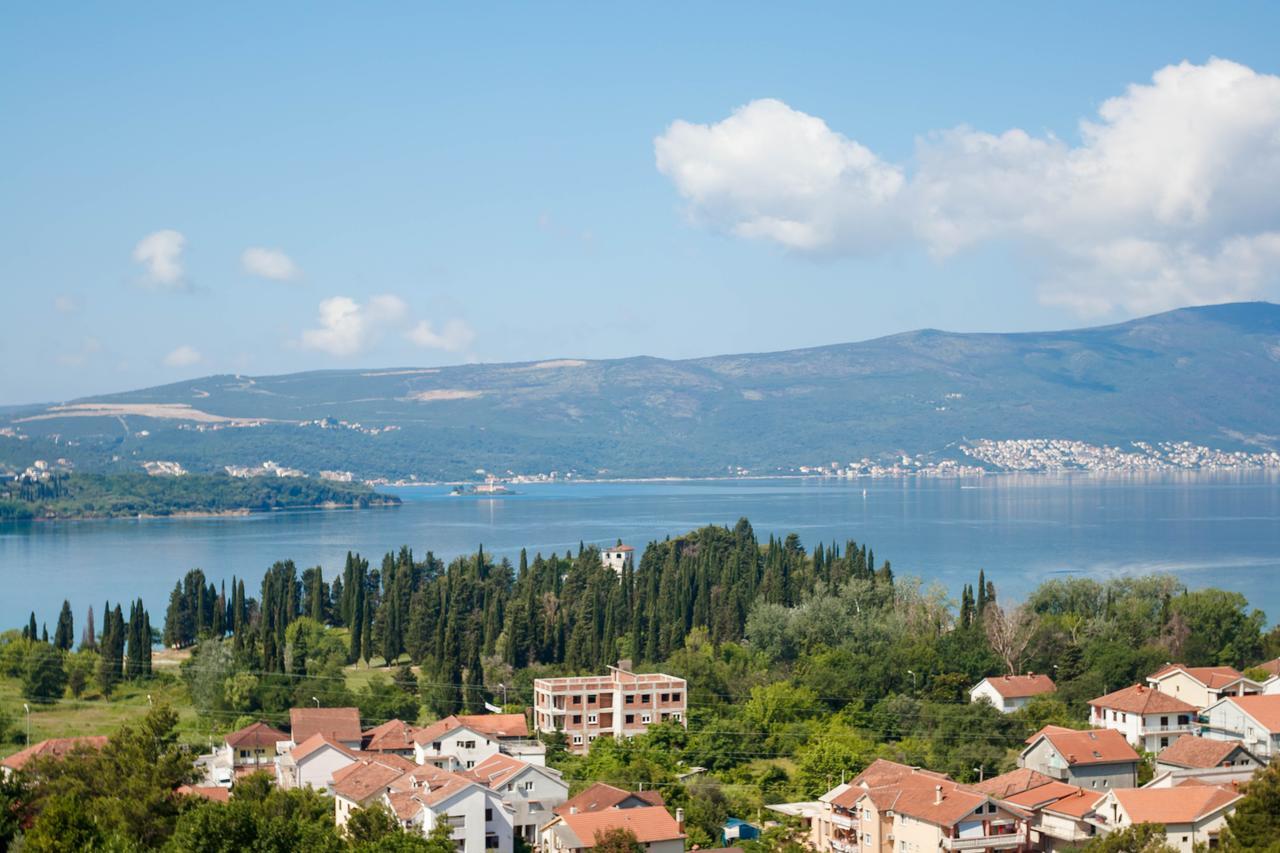 Apartmani Petar Тиват Екстер'єр фото