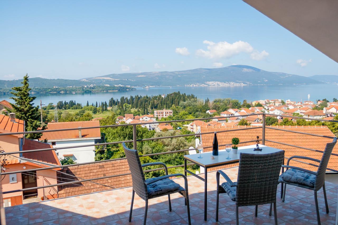 Apartmani Petar Тиват Екстер'єр фото